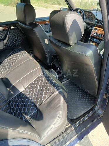 Mercedes E 220 1994, 418,866 km - 2.2 l - Bakı