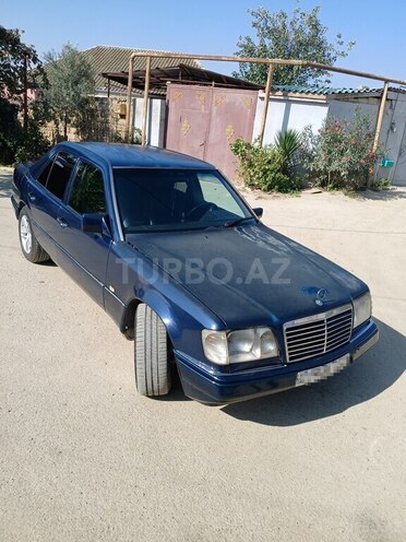 Mercedes E 220 1994, 418,866 km - 2.2 l - Bakı