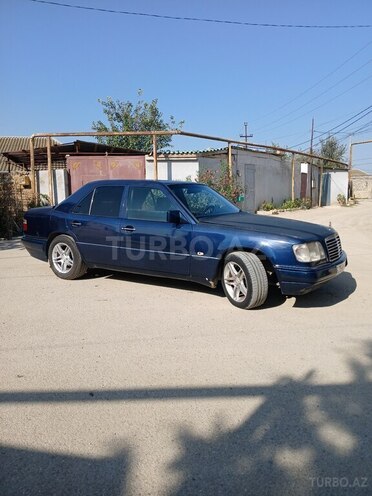 Mercedes E 220 1994, 418,866 km - 2.2 l - Bakı