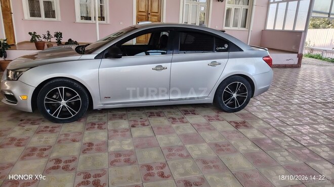 Chevrolet Cruze 2015, 252,485 km - 1.4 l - Tovuz