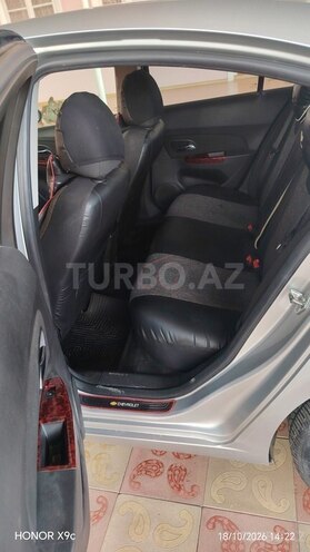 Chevrolet Cruze 2015, 252,485 km - 1.4 l - Tovuz