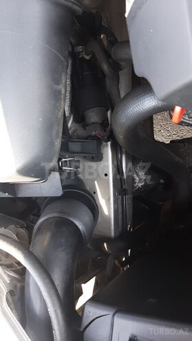 Mercedes E 200 1998, 267,000 km - 2.0 l - Gəncə