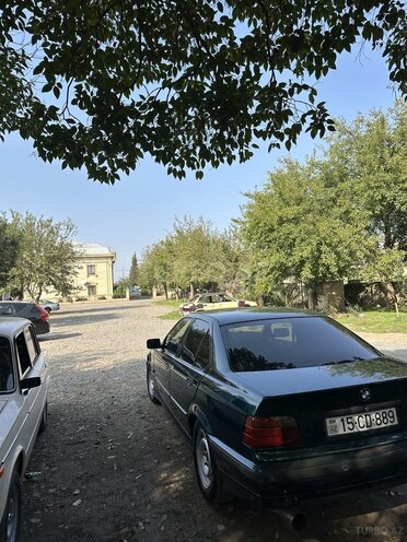 BMW 318 1995, 450,000 km - 1.8 l - Cəlilabad