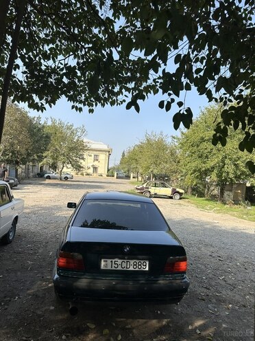 BMW 318 1995, 450,000 km - 1.8 l - Cəlilabad