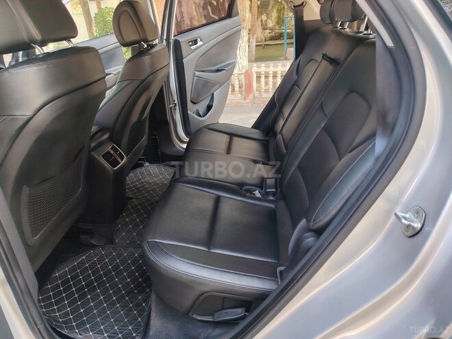 Hyundai Tucson 2015, 227,000 km - 1.7 l - Laçın