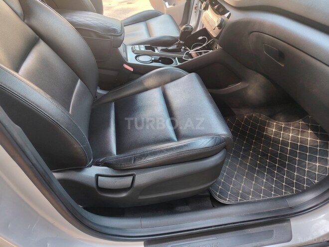 Hyundai Tucson 2015, 227,000 km - 1.7 l - Laçın