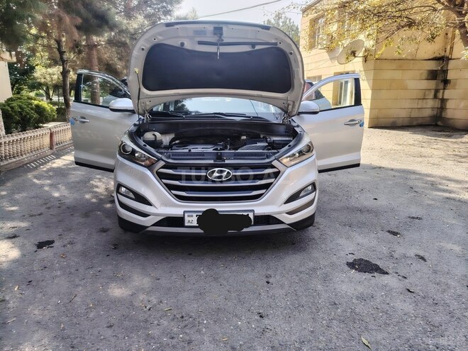 Hyundai Tucson 2015, 227,000 km - 1.7 l - Laçın