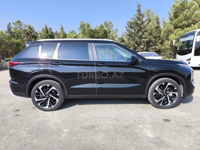 Mitsubishi Outlander 2022, 25,835 km - 1.5 л - Bakı