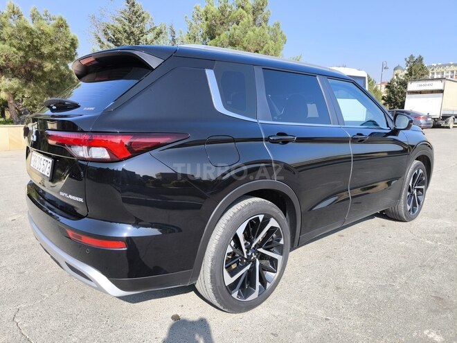 Mitsubishi Outlander 2022, 25,835 km - 1.5 л - Bakı