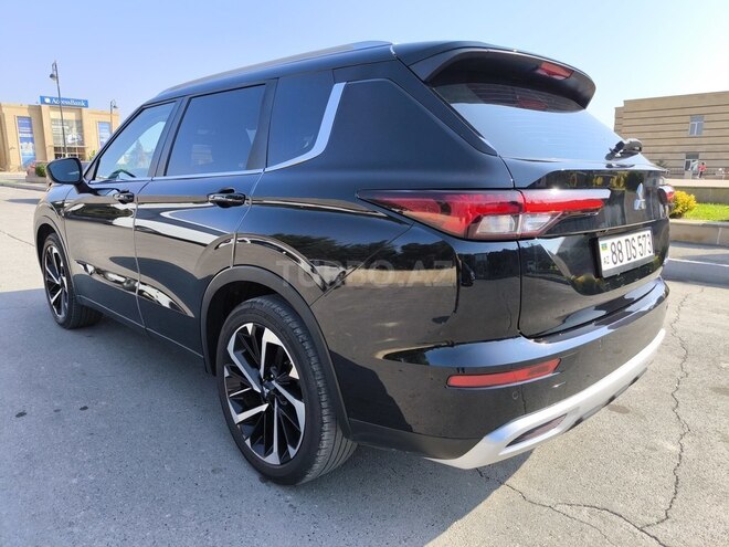 Mitsubishi Outlander 2022, 25,835 km - 1.5 л - Bakı