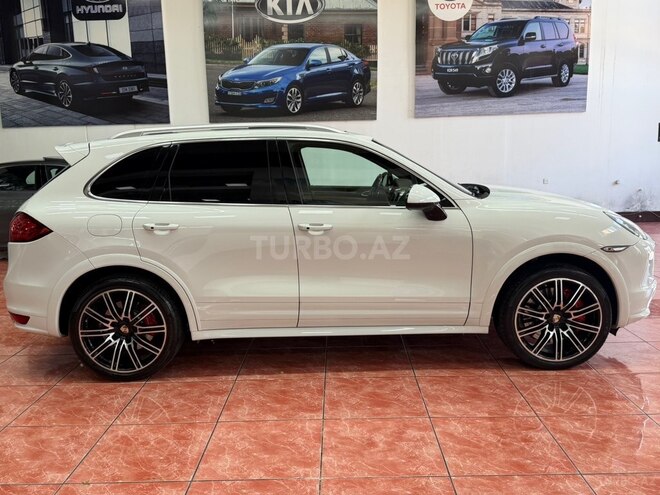 Porsche Cayenne Turbo 2012, 159,000 km - 4.8 l - Bakı