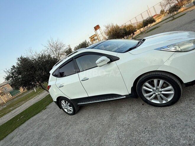 Hyundai ix35 2010, 241,000 km - 2.4 l - Bakı
