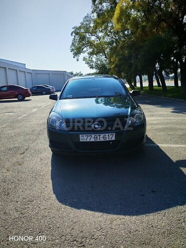Opel Astra 2004, 285,000 km - 1.4 l - Bakı