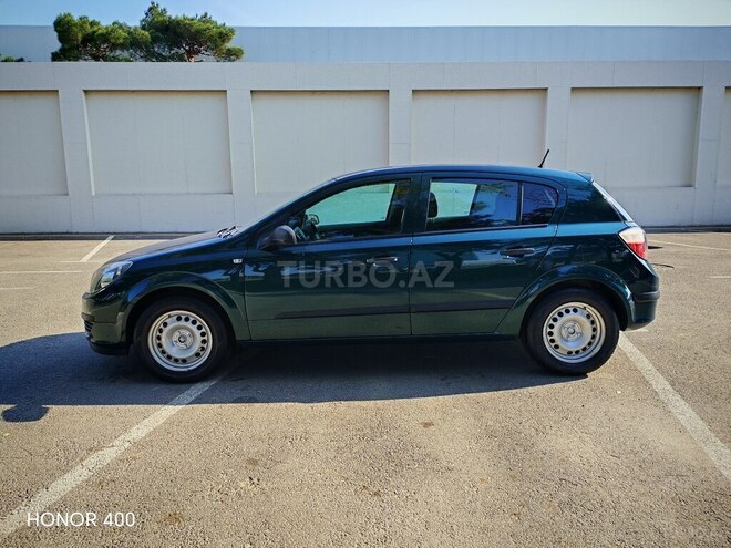 Opel Astra 2004, 285,000 km - 1.4 l - Bakı