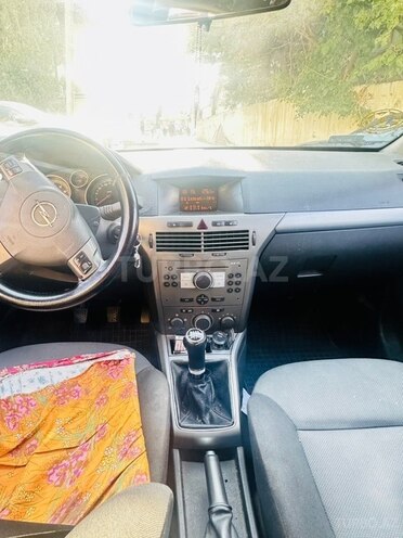 Opel Astra 2006, 325,000 km - 1.4 l - Sumqayıt
