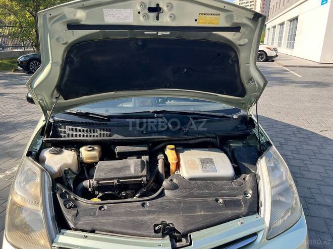 Toyota Prius 2008, 270,000 km - 1.5 л - Bakı