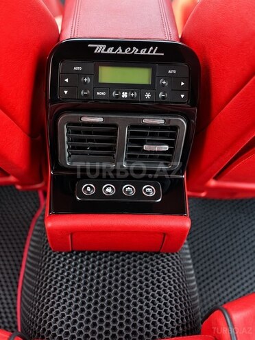Maserati  2011, 190,000 km - 4.7 l - Bakı