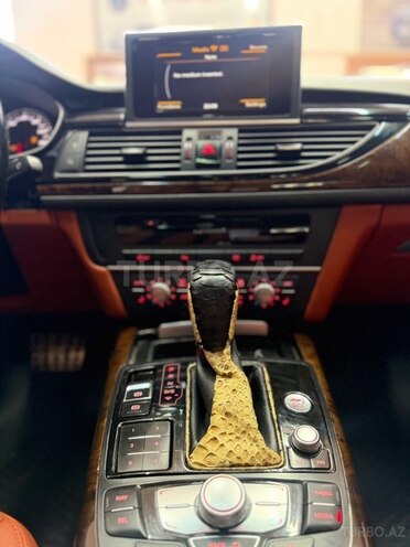 Audi A6 2015, 117,000 km - 2.0 l - Bakı