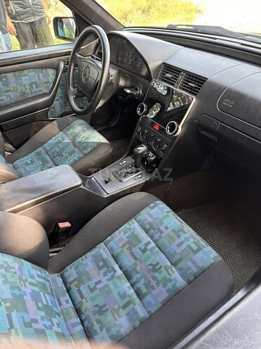 Mercedes C 180 1996, 255,000 km - 1.8 l - Masallı