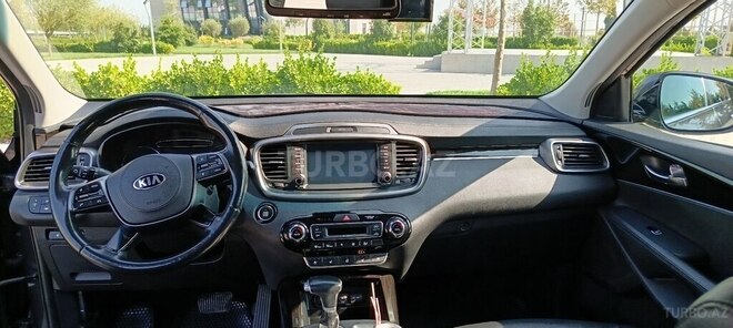 Kia Sorento 2020, 137,702 km - 2.0 л - Salyan