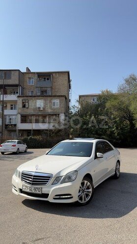 Mercedes E 220 2011, 380,000 km - 2.1 л - Sumqayıt