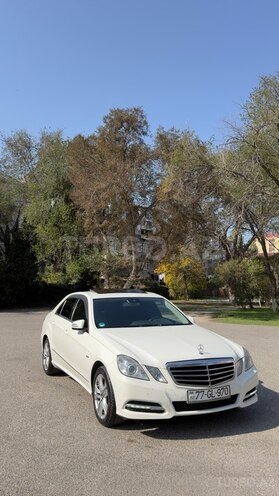 Mercedes E 220 2011, 380,000 km - 2.1 л - Sumqayıt