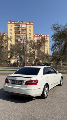 Mercedes E 220 2011, 380,000 km - 2.1 л - Sumqayıt
