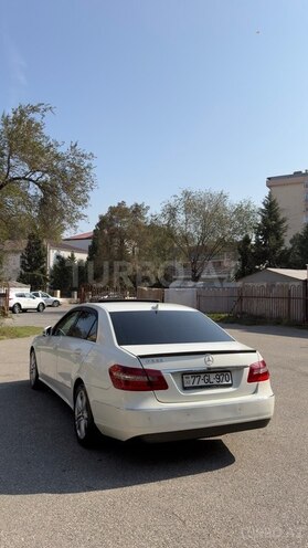 Mercedes E 220 2011, 380,000 km - 2.1 л - Sumqayıt