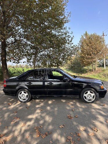 Mercedes C 180 1996, 255,000 km - 1.8 l - Masallı