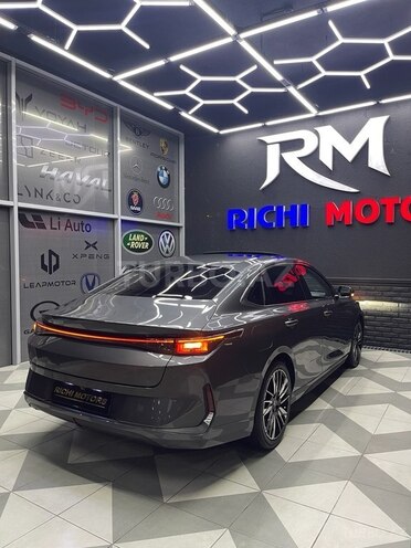 Changan Qiyuan A05 2025, 30,000 km - 1.5 л - Bakı