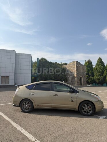 Toyota Prius 2008, 320,936 km - 1.5 l - Qazax