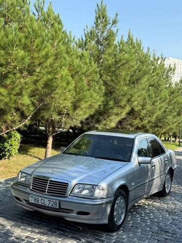 Mercedes C 180 1998, 335,419 km - 1.8 л - Bakı