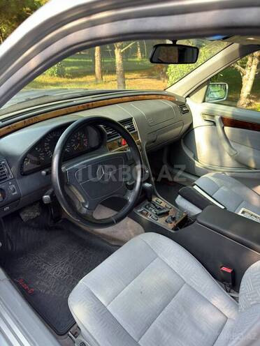 Mercedes C 180 1998, 335,419 km - 1.8 л - Bakı