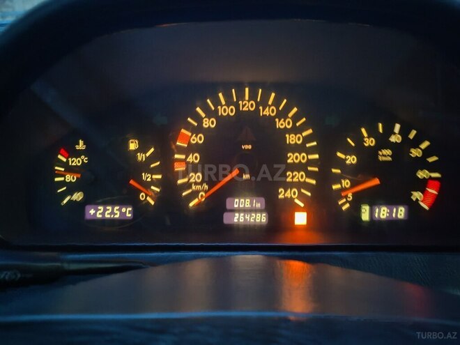 Mercedes C 180 1999, 264,000 km - 1.8 l - Lənkəran
