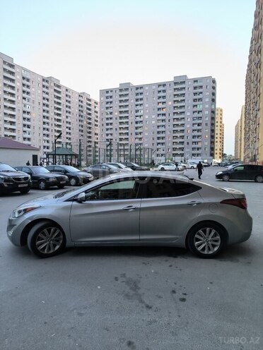 Hyundai Elantra 2014, 332,738 km - 1.8 l - Sumqayıt