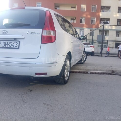 Hyundai i30 2010, 215,000 km - 2.0 l - Bakı
