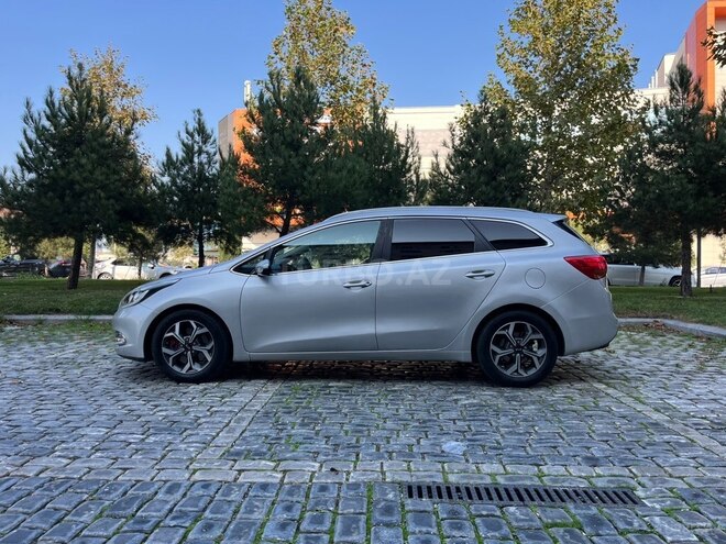 Kia  2015, 257,000 km - 1.6 l - Bakı