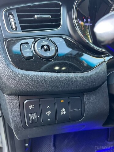Kia  2015, 257,000 km - 1.6 l - Bakı