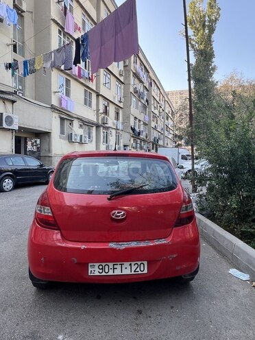 Hyundai i20 2009, 250,001 km - 1.6 l - Bakı