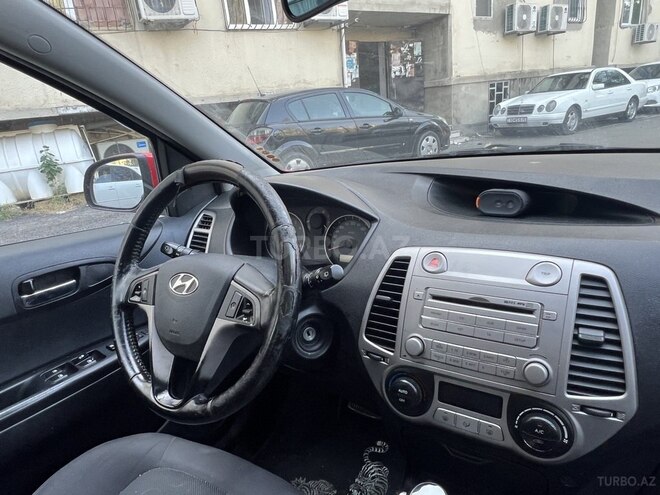 Hyundai i20 2009, 250,001 km - 1.6 l - Bakı