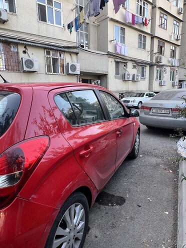 Hyundai i20 2009, 250,001 km - 1.6 l - Bakı