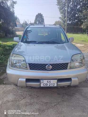 Nissan X-Trail 2002, 300,540 km - 2.0 l - Masallı