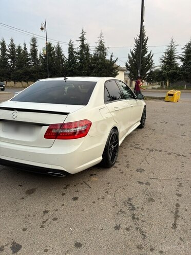 Mercedes E 350 2009, 238,000 km - 3.5 l - Cəlilabad