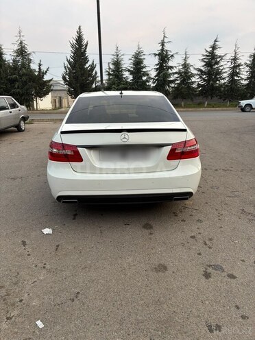 Mercedes E 350 2009, 238,000 km - 3.5 l - Cəlilabad