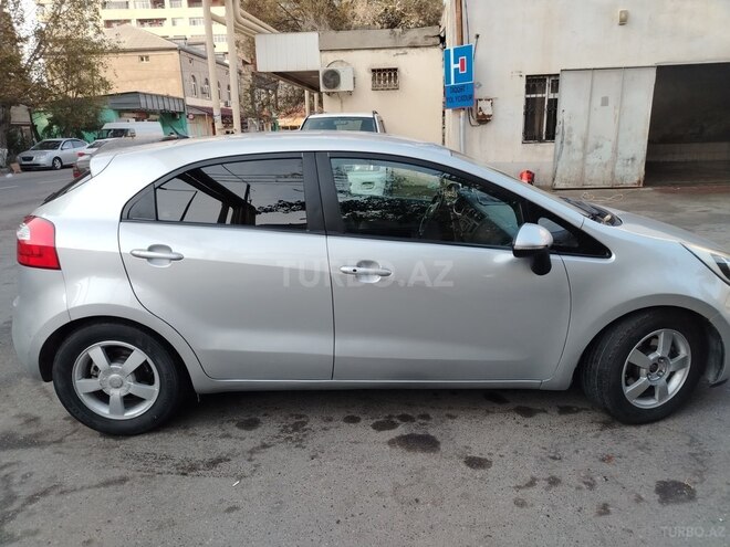 Kia Rio 2014, 395,000 km - 1.4 l - Bakı