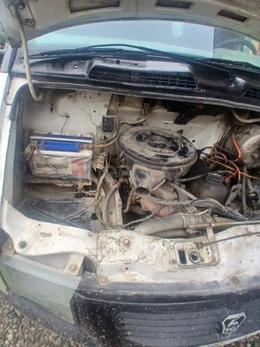 GAZ  1998, 57,000 km - 5.5 l - Sabirabad
