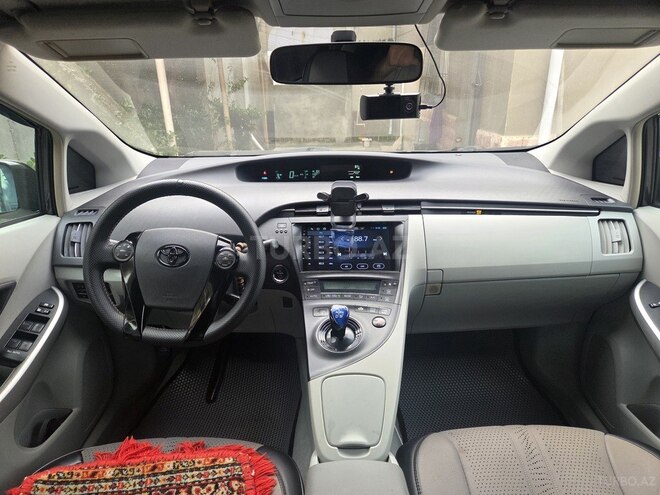 Toyota Prius 2010, 350,000 km - 1.8 л - Bakı