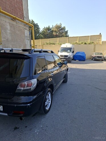 Mitsubishi Outlander 2003, 226,652 km - 2.4 л - Xırdalan