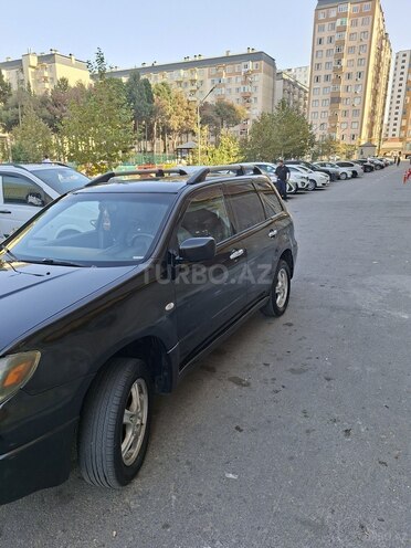 Mitsubishi Outlander 2003, 226,652 km - 2.4 л - Xırdalan