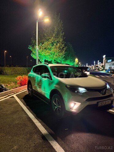 Toyota RAV4 2018, 96,000 km - 2.0 l - Bakı